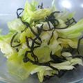 mtokmou's cooksnap of when they made 簡単☆キャベツと塩昆布の即席漬け.