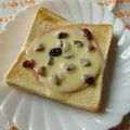 すずきはなこ's cooksnap of when they made ハム×レーズン×チーズ　トースト.