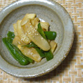 白いカピバラ's cooksnap of when they made ピーマンとはんぺんのサッと炒め.