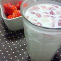 トミトミトミー's cooksnap of when they made いちごみるく☆ヨーグルトドリンク.