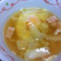野菜嫌いのための弁当's cooksnap of when they made 白菜ベーコン卵のやさしいスープ.