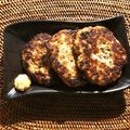akicopad's cooksnap of when they made 豚ひき肉で豆腐ハンバーグ.
