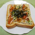 pitachan1's cooksnap of when they made レンコンとトマトの和風トースト.