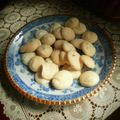 もーめろちゃん's cooksnap of when they made 桜メレンゲ.