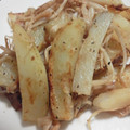yasunobu's cooksnap of when they made 新じゃがとえのきのスパイス炒め.