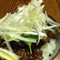 Annatural's cooksnap of when they made 秘伝の漬けダレで！焼肉屋の特製カルビ丼.