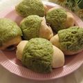 miyuki12's cooksnap of when they made もっちり✿桜餅風パン.