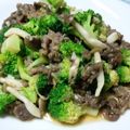 mikosanta's cooksnap of when they made 牛肉とブロッコリーのオイスターソース炒め.