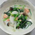 あっこ姉's cooksnap of when they made たっぷりほうれん草de鮭と蕪のクリーム煮.