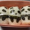 ★なみ☆'s cooksnap of when they made パンダおにぎり 大量生産可能～.