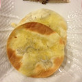 rgoto's cooksnap of when they made 餃子の皮で♪シラスと青海苔のおつまみピザ.