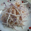 toratamada's cooksnap of when they made ♪明太マヨの簡単♪大根サラダ♪.