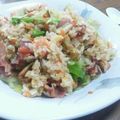 緑好き女's cooksnap of when they made レタスチャーハン.