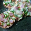 姫っ子路満's cooksnap of when they made 餃子の皮でクリスピーピザ♪.
