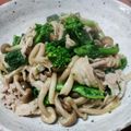 yarn♡fam's cooksnap of when they made 菜の花と豚肉炒めただけ.