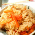 季節外れ's cooksnap of when they made マイタケと人参の炊き込みご飯☆.
