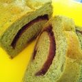 Pukurinko's cooksnap of when they made 春の薫り♪よもぎのあん巻きパン.