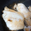下つ弓張り's cooksnap of when they made 簡単！たらのムニエル♪.
