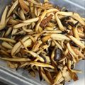 L.R's cooksnap of when they made 【常備菜 きのこ】簡単♪エリンギの塩炒め.