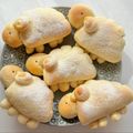 そら15925's cooksnap of when they made ふわふわ♪ひつじのクリームパン.