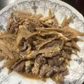 ＭＩ−ＳＡＮ's cooksnap of when they made 牛肉とごぼう(ささがき)を卵でとじたやつ.