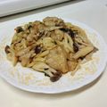 美月♡'s cooksnap of when they made 簡単♪塩焼きうどん(☆と☆)鶏皮揚げ.