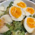 ゆるмαмα's cooksnap of when they made 半熟卵とブロッコリーのアボカドサラダ.