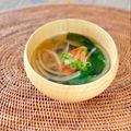 コムギ大好き's cooksnap of when they made 簡単手軽な【カニカマとわかめのお吸い物】.