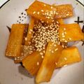 なーなちゃん's cooksnap of when they made 大量消費に！皮ごと大根のコチュジャン炒め.