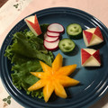 こつゆ514's cooksnap of when they made もみじみたい？な種あり柿の飾り切り♫.