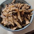 恭子's cooksnap of when they made まいたけとこんにゃくのキンピラ風.