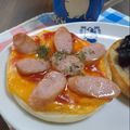 ponnko's cooksnap of when they made スライスチーズ★ケチャップ・トースト.