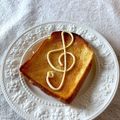 かっちゃん杉's cooksnap of when they made トーストにマヨネーズでト音記号でルンルン.