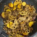 ★ゴンぎつね★'s cooksnap of when they made 簡単♪れんこんさつまいもの豚肉甘辛炒め.