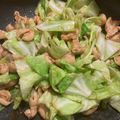 kei☆1121's cooksnap of when they made 鶏皮で、キャベツが美味しい炒め物。.