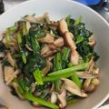 ゆるмαмα's cooksnap of when they made 簡単美味！舞茸とほうれん草の旨ソテー♪.