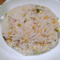 yocchi2109's cooksnap of when they made ラーメン屋さん直伝 簡単 ねぎと卵の炒飯.