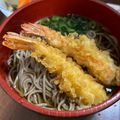 bb☆'s cooksnap of when they made 年越し蕎麦・鍋焼きにも海老の天ぷら♪.