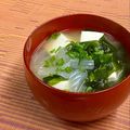 島子☆'s cooksnap of when they made 新玉ねぎと☆生わかめと☆豆腐のお味噌汁☆.