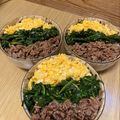 ズー©️'s cooksnap of when they made 簡単で美味しい♪合い挽き肉の三食丼.
