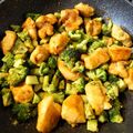 ラフロイグ31年's cooksnap of when they made ブロッコリーと鶏むね肉のバター醤油炒め.