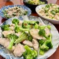 Superlittleboo's cooksnap of when they made 減塩！胸肉とブロッコリーの中華風餡掛け.
