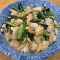 ママメイン！時々子供's cooksnap of when they made 鶏むねと小松菜のこってり味噌マヨ炒め♪.