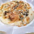aironn's cooksnap of when they made ピザの具の例・テリヤキチキン.