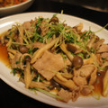 あやにん's cooksnap of when they made 栄養たっぷり☆豆苗と豚肉の醤油炒め.