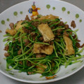 スージー＆ジル's cooksnap of when they made 豆苗＆油揚げ＆挽き肉炒め★.