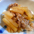 おぶうさま's cooksnap of when they made 簡単!!大根と豚バラ肉の甘辛炒め.