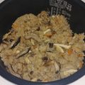 トセーちゃんの娘's cooksnap of when they made 舞茸としめじで☆きのこの炊き込みご飯.