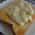 boofoochee's cooksnap of when they made ささやかな贅沢♪全部のっけトースト.