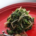 rakuen's cooksnap of when they made にら＆ほうれん草＆もやしのナムル★.